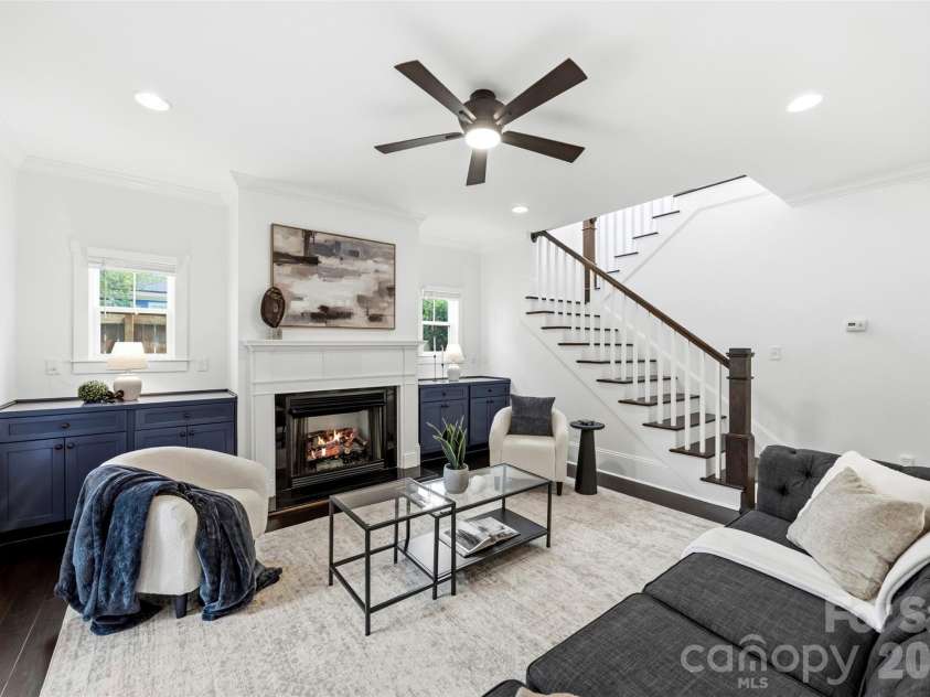 1837 Umstead Street, Charlotte, NC 28205.  MLS# CAR4390720, YatesRealty ID 31615. 