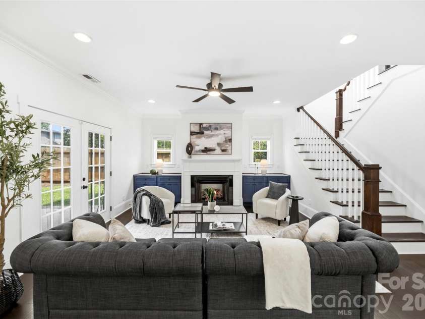 1837 Umstead Street, Charlotte, NC 28205.  MLS# CAR4390720, YatesRealty ID 31615. 