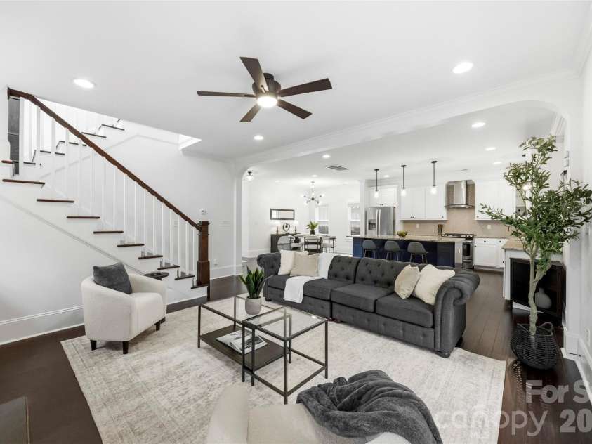 1837 Umstead Street, Charlotte, NC 28205.  MLS# CAR4390720, YatesRealty ID 31615. 