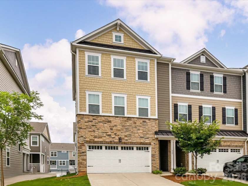 420 Burr Street, Indian Trail, NC 28079.  MLS# CAR4392172, YatesRealty ID 31616. 