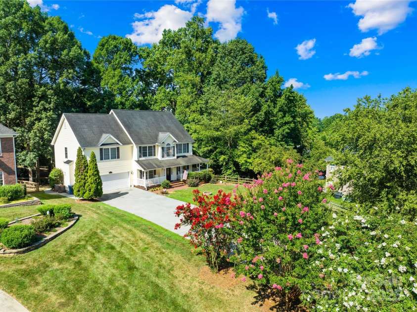 108 Fransher Lane, Mooresville, NC 28117.  MLS# CAR4285181, YatesRealty ID 31619. 