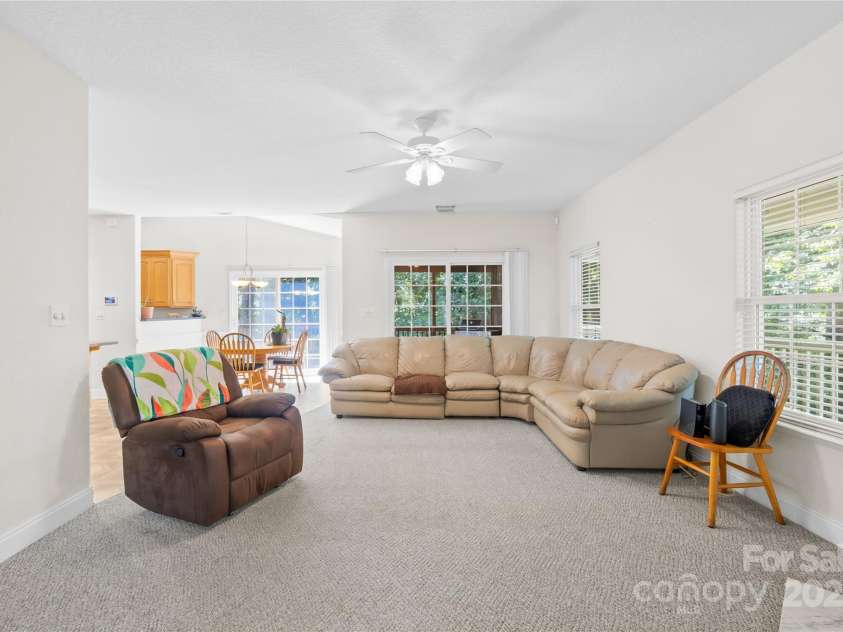 108 Fransher Lane, Mooresville, NC 28117.  MLS# CAR4285181, YatesRealty ID 31619. 