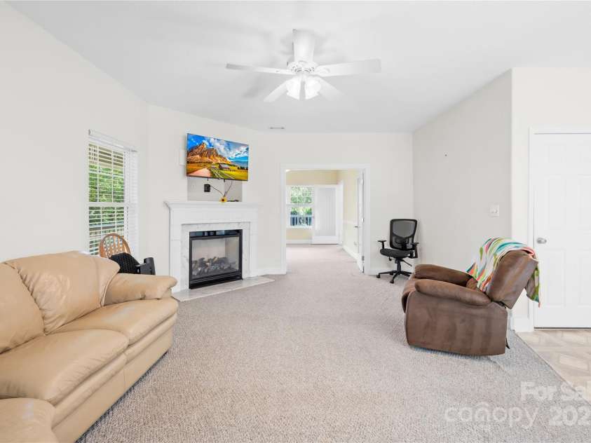 108 Fransher Lane, Mooresville, NC 28117.  MLS# CAR4285181, YatesRealty ID 31619. 