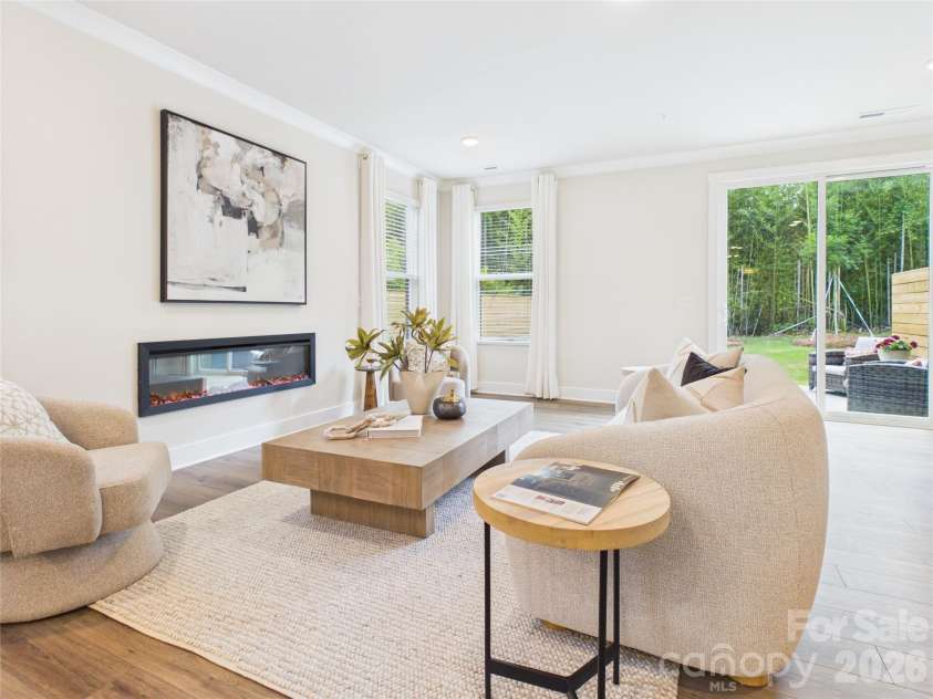 2637 Ravencroft Drive, Charlotte, NC 28208.  MLS# CAR4389891, YatesRealty ID 31619. 