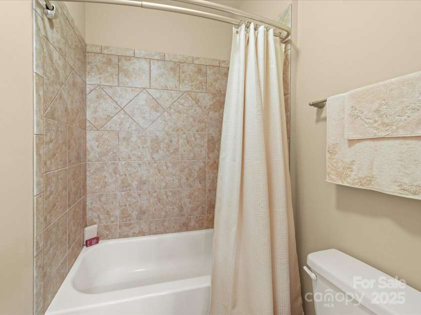 11632 Barnard Street, Mint Hill, NC 28227.  MLS# CAR4296382, YatesRealty ID 3162. 