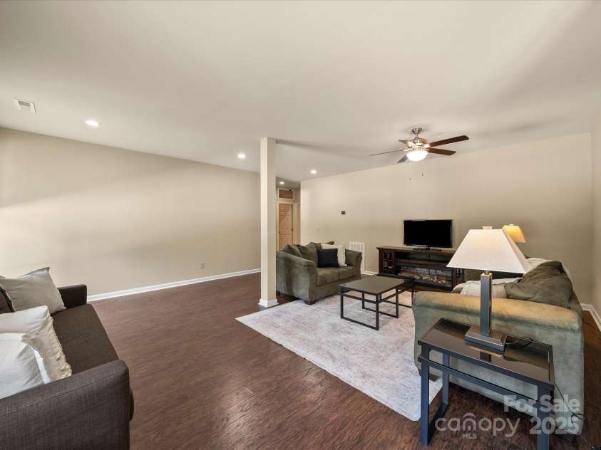 11632 Barnard Street, Mint Hill, NC 28227.  MLS# CAR4296382, YatesRealty ID 3162. 
