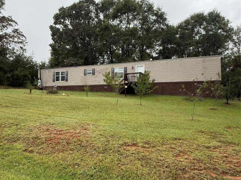 223 Green Acres Road, Mooresboro, NC 28114.  MLS# CAR4307472, YatesRealty ID 3162. `43