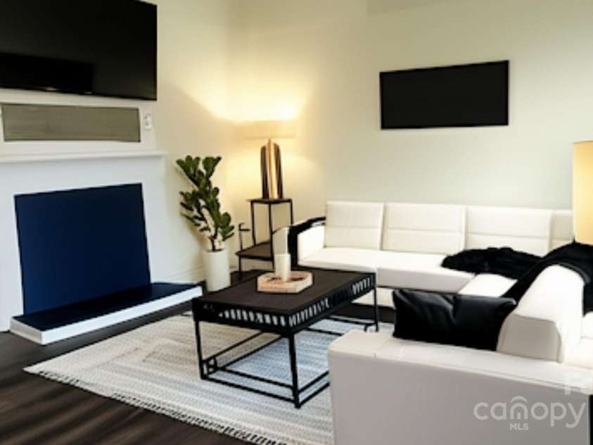 103 Fairview Street, Clover, SC 29710.  MLS# CAR4283256, YatesRealty ID 31621. 