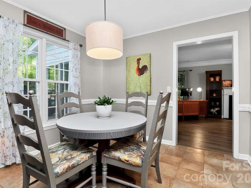 11007 Secotan Lane, Matthews, NC 28105.  MLS# CAR4393288, YatesRealty ID 31622. 