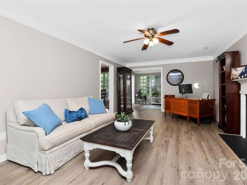 11007 Secotan Lane, Matthews, NC 28105.  MLS# CAR4393288, YatesRealty ID 31622. 