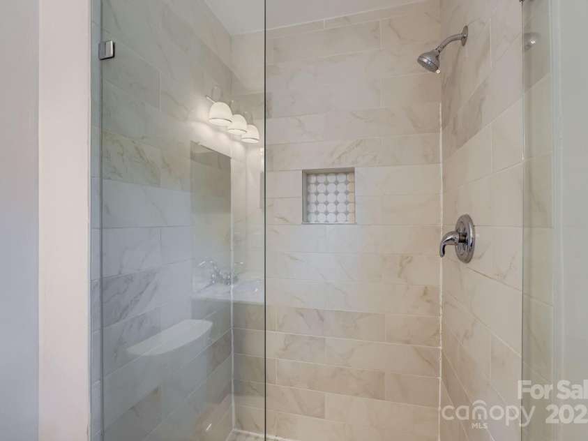7325 Honey Flower Place, Charlotte, NC 28214.  MLS# CAR4286635, YatesRealty ID 31622. 