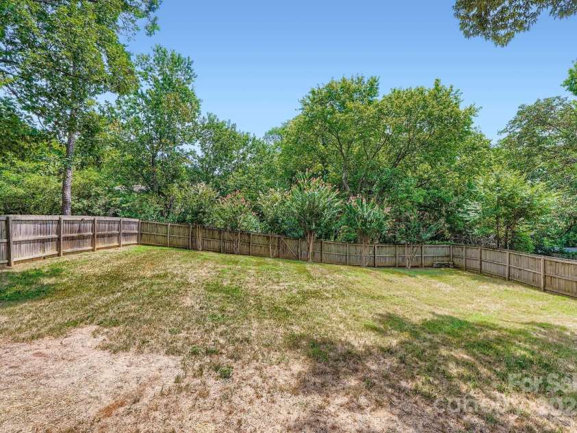 7325 Honey Flower Place, Charlotte, NC 28214.  MLS# CAR4286635, YatesRealty ID 31622. 
