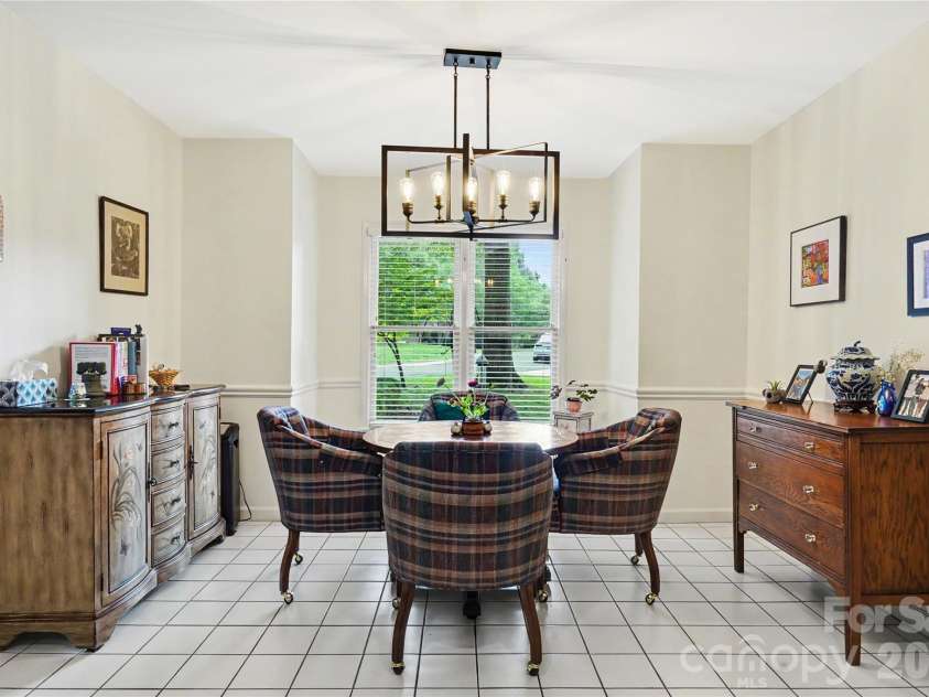 5112 Tedorill Lane, Charlotte, NC 28226.  MLS# CAR4391270, YatesRealty ID 31623. 