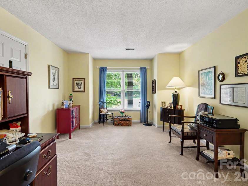 5112 Tedorill Lane, Charlotte, NC 28226.  MLS# CAR4391270, YatesRealty ID 31623. 