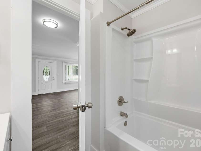 2964 Lane Street, Kannapolis, NC 28083.  MLS# CAR4394335, YatesRealty ID 31624. Second Full bath Shower