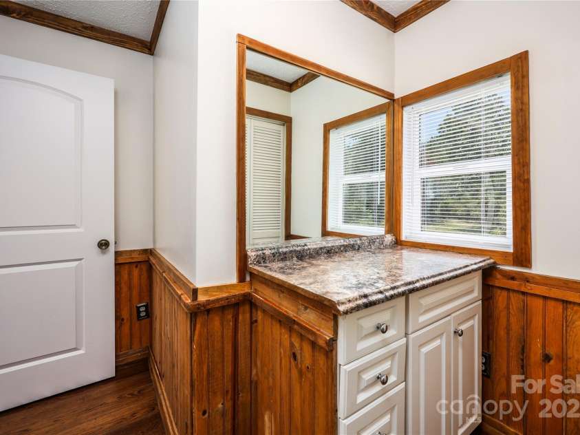 4651 Shiptontown Road, Denton, NC 27239.  MLS# CAR4286059, YatesRealty ID 31624. Bathroom