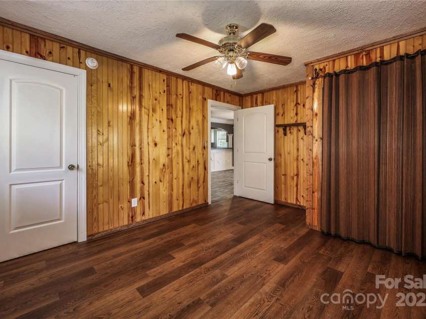 4651 Shiptontown Road, Denton, NC 27239.  MLS# CAR4286059, YatesRealty ID 31624. Bedroom