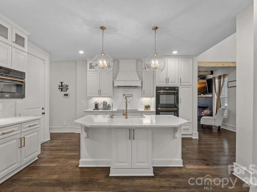 156 Crooked Branch Way, Troutman, NC 28166.  MLS# CAR4393764, YatesRealty ID 31626. 