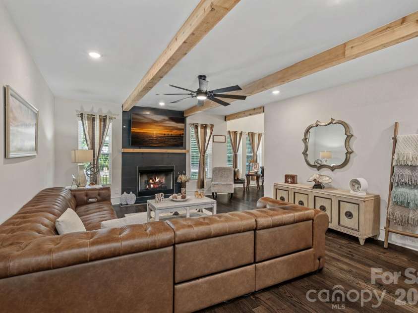156 Crooked Branch Way, Troutman, NC 28166.  MLS# CAR4393764, YatesRealty ID 31626. 