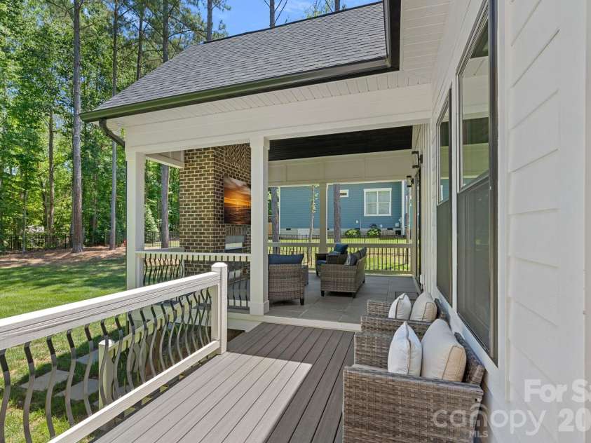 156 Crooked Branch Way, Troutman, NC 28166.  MLS# CAR4393764, YatesRealty ID 31626. 