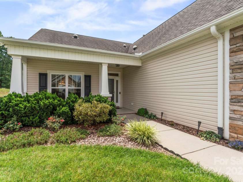 509 Garner Drive, Salisbury, NC 28146.  MLS# CAR4287549, YatesRealty ID 31626. 