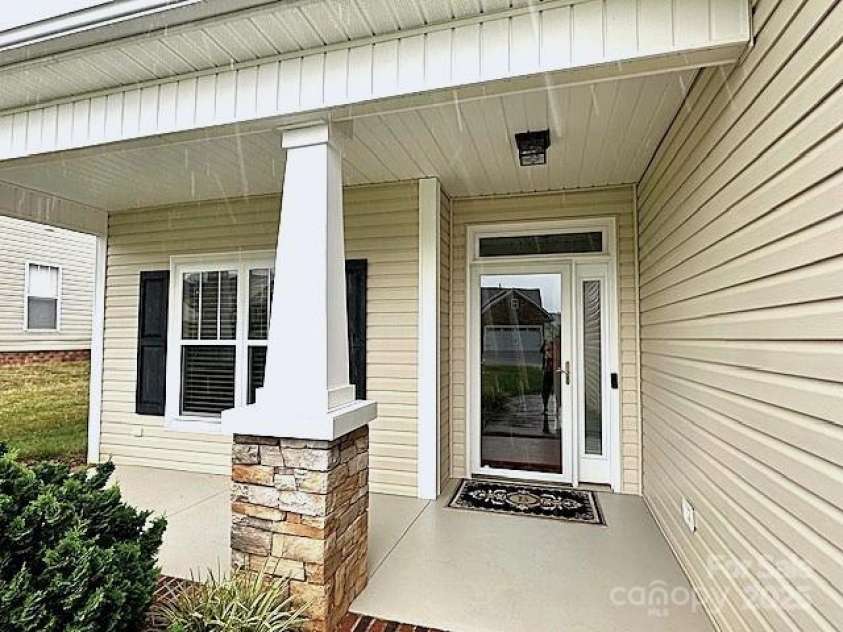 509 Garner Drive, Salisbury, NC 28146.  MLS# CAR4287549, YatesRealty ID 31626. 