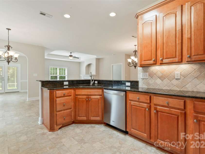 509 Garner Drive, Salisbury, NC 28146.  MLS# CAR4287549, YatesRealty ID 31626. 