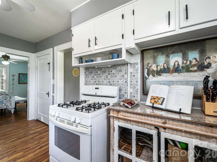 601 Malcolm Boulevard, Connelly Springs, NC 28612.  MLS# CAR4393158, YatesRealty ID 31627. 
