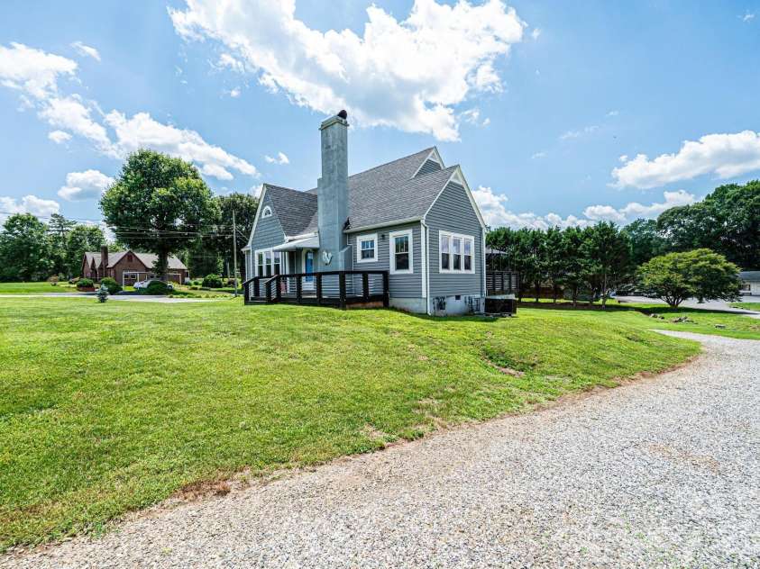 601 Malcolm Boulevard, Connelly Springs, NC 28612.  MLS# CAR4393158, YatesRealty ID 31627. 