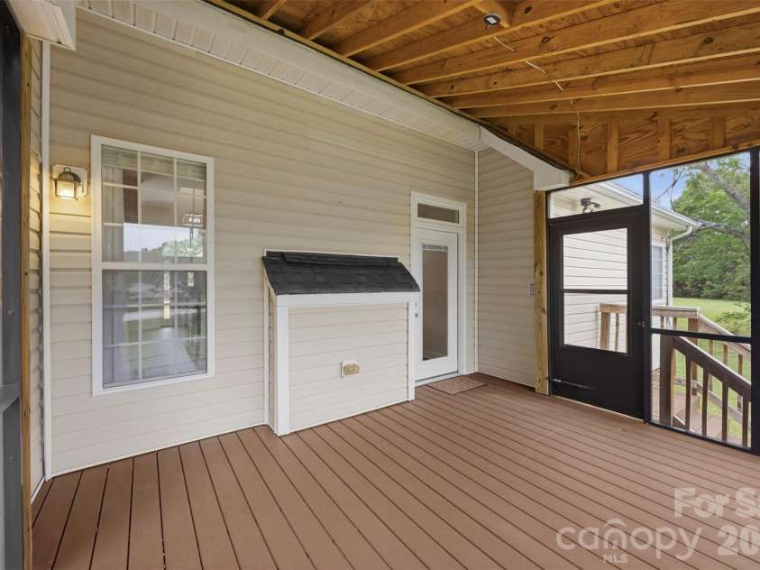 2801 Sweetgrass Lane, Monroe, NC 28112.  MLS# CAR4394232, YatesRealty ID 31628. 