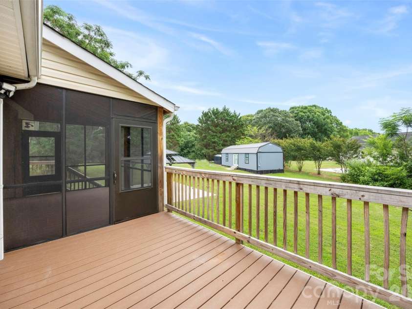 2801 Sweetgrass Lane, Monroe, NC 28112.  MLS# CAR4394232, YatesRealty ID 31628. 
