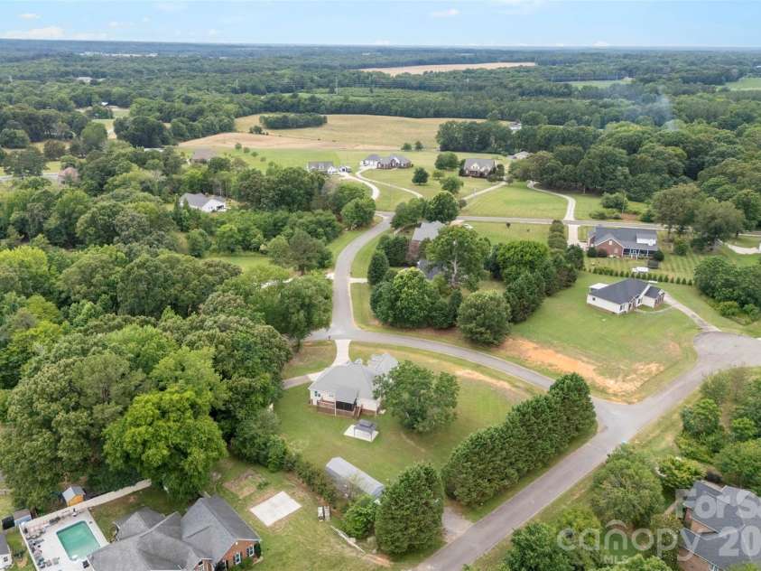 2801 Sweetgrass Lane, Monroe, NC 28112.  MLS# CAR4394232, YatesRealty ID 31628. 