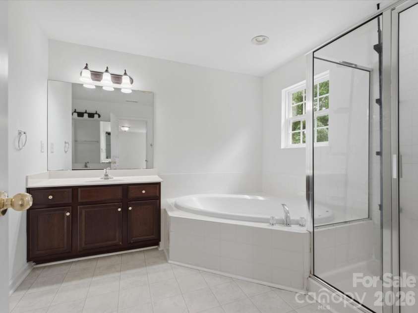 4030 Garden Oak Drive, Indian Trail, NC 28079.  MLS# CAR4394207, YatesRealty ID 31629. 