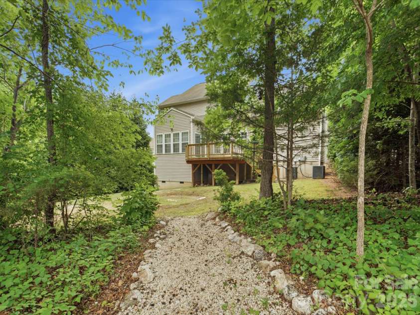 4030 Garden Oak Drive, Indian Trail, NC 28079.  MLS# CAR4394207, YatesRealty ID 31629. 
