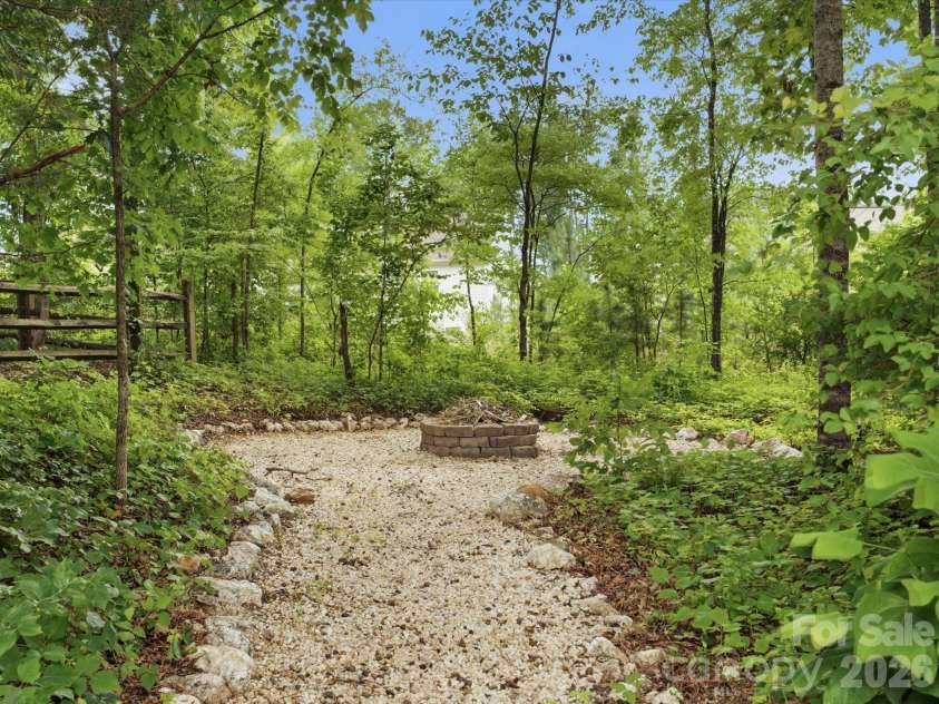 4030 Garden Oak Drive, Indian Trail, NC 28079.  MLS# CAR4394207, YatesRealty ID 31629. 