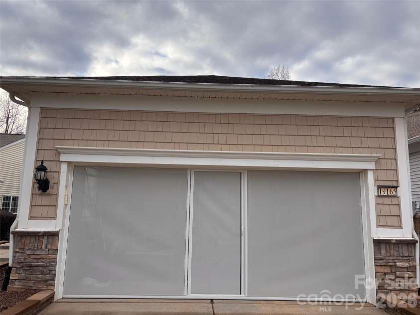 19165 Mallard Drive, Indian Land, SC 29707.  MLS# CAR4332093, YatesRealty ID 3163. 