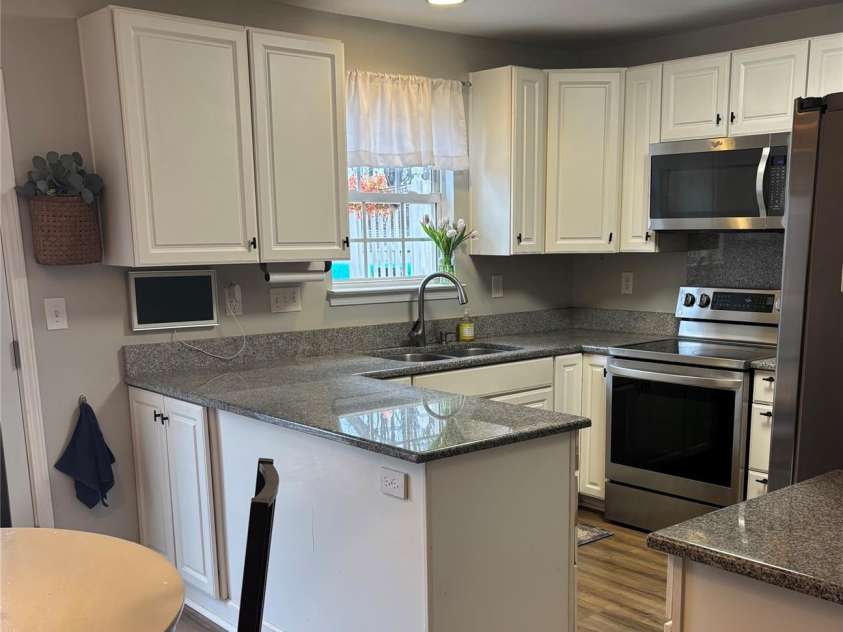 434 Amhurst Street, Concord, NC 28025.  MLS# CAR4342249, YatesRealty ID 3163. 
