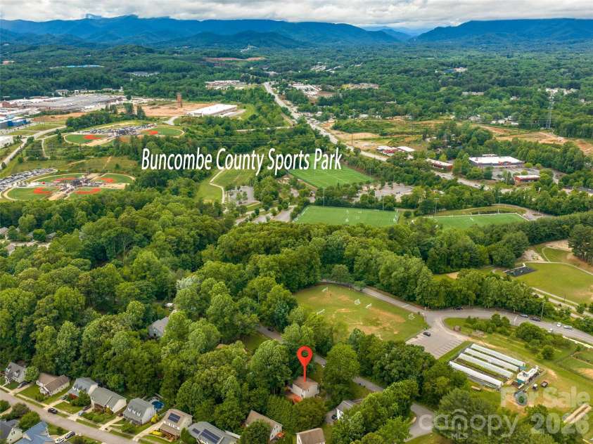 17 Captains Drive, Candler, NC 28715.  MLS# CAR4385874, YatesRealty ID 31630. 