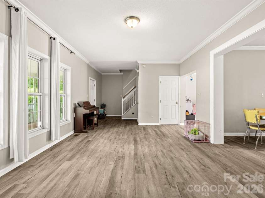 17 Captains Drive, Candler, NC 28715.  MLS# CAR4385874, YatesRealty ID 31630. 