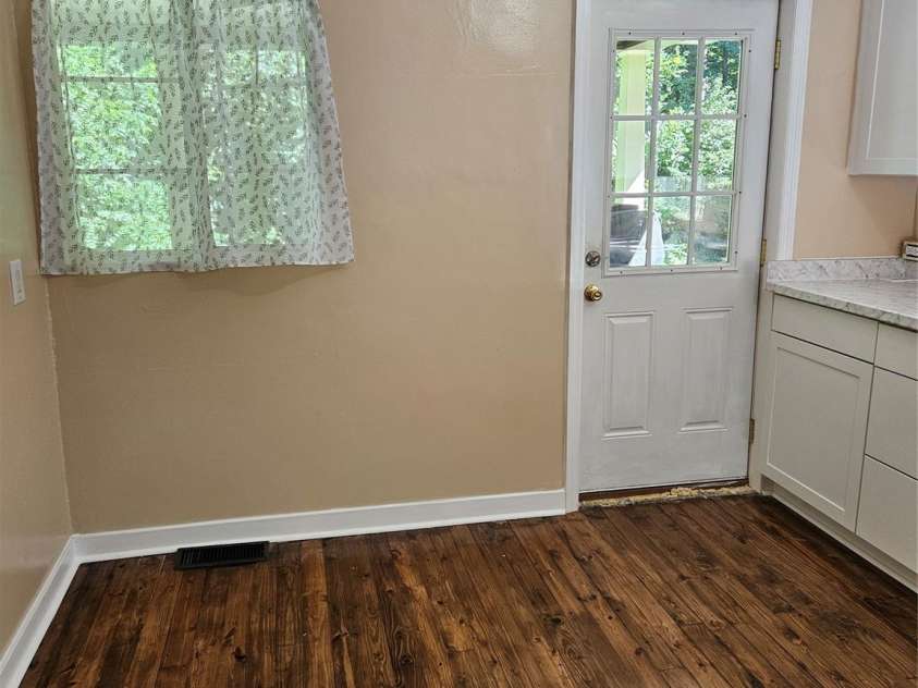 72 Mills Gap Road, Asheville, NC 28803.  MLS# CAR4285631, YatesRealty ID 31630. 