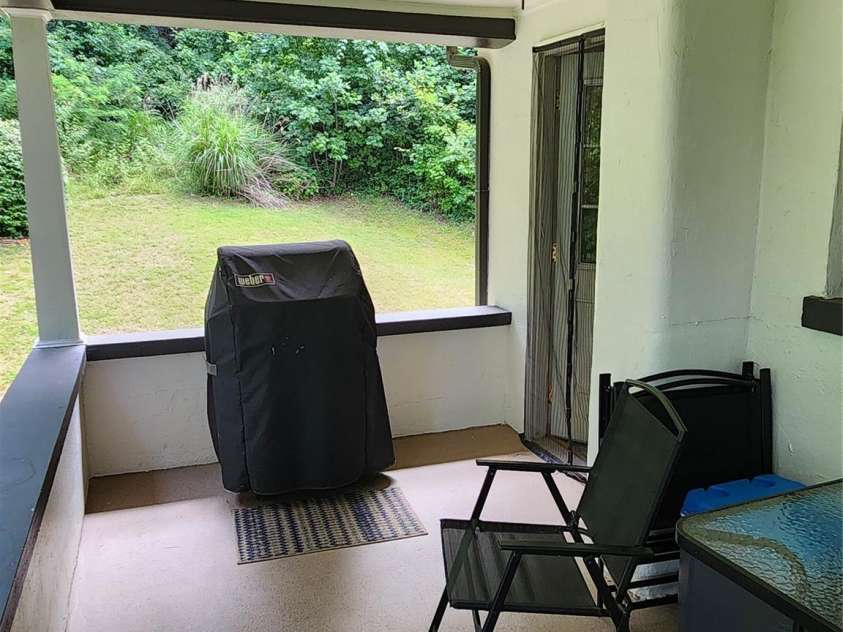 72 Mills Gap Road, Asheville, NC 28803.  MLS# CAR4285631, YatesRealty ID 31630. 