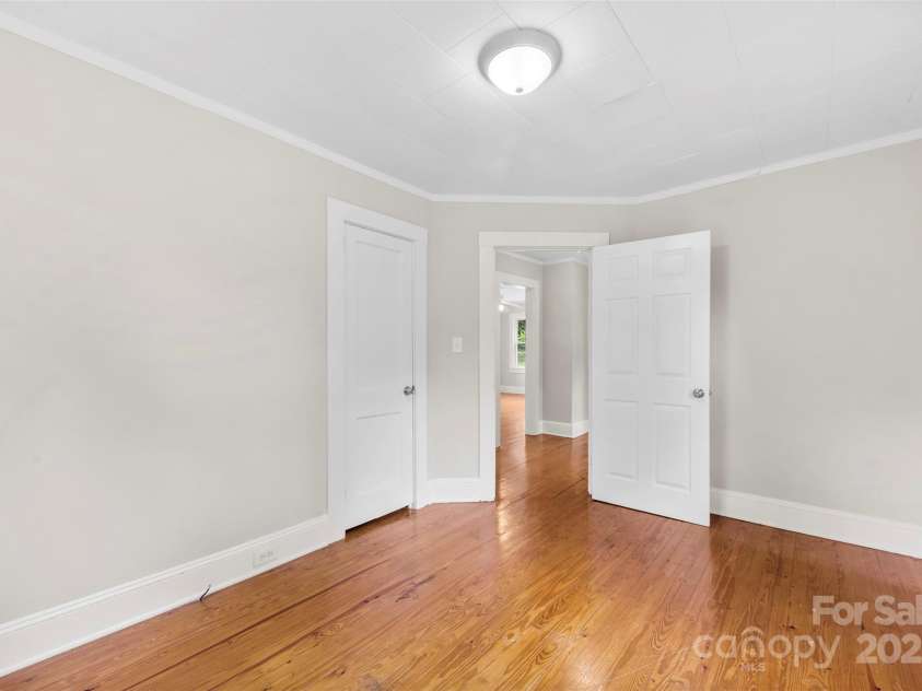 201 Sacco Street, Belmont, NC 28012.  MLS# CAR4290258, YatesRealty ID 31631. 