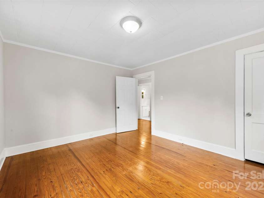 201 Sacco Street, Belmont, NC 28012.  MLS# CAR4290258, YatesRealty ID 31631. 