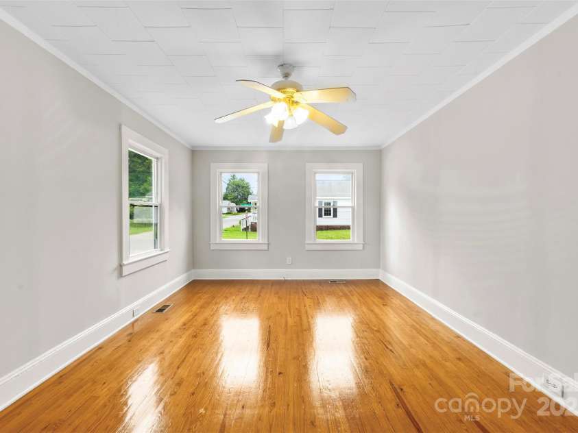 201 Sacco Street, Belmont, NC 28012.  MLS# CAR4290258, YatesRealty ID 31631. 