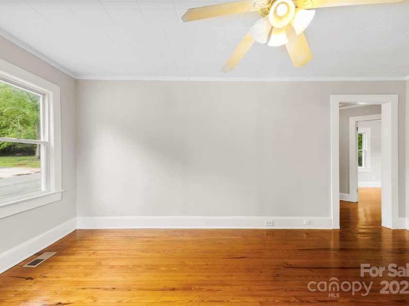 201 Sacco Street, Belmont, NC 28012.  MLS# CAR4290258, YatesRealty ID 31631. 