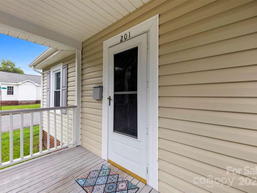 201 Sacco Street, Belmont, NC 28012.  MLS# CAR4290258, YatesRealty ID 31631. 