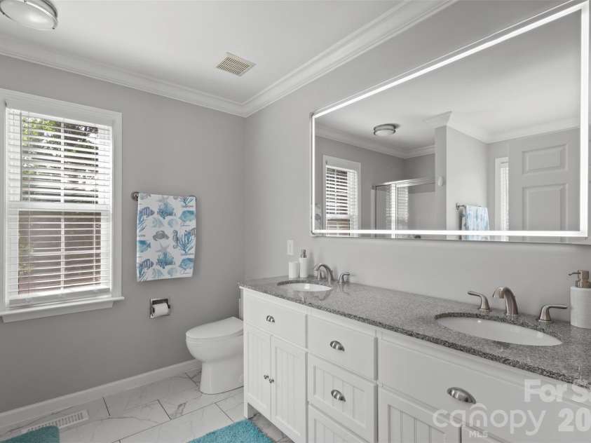 7760 Wallace Lane, Denver, NC 28037.  MLS# CAR4395134, YatesRealty ID 31631. 
