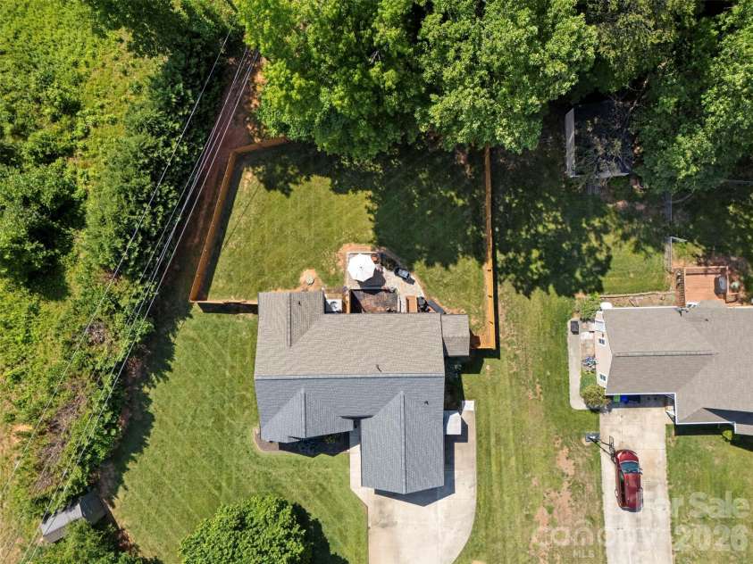 7760 Wallace Lane, Denver, NC 28037.  MLS# CAR4395134, YatesRealty ID 31631. 
