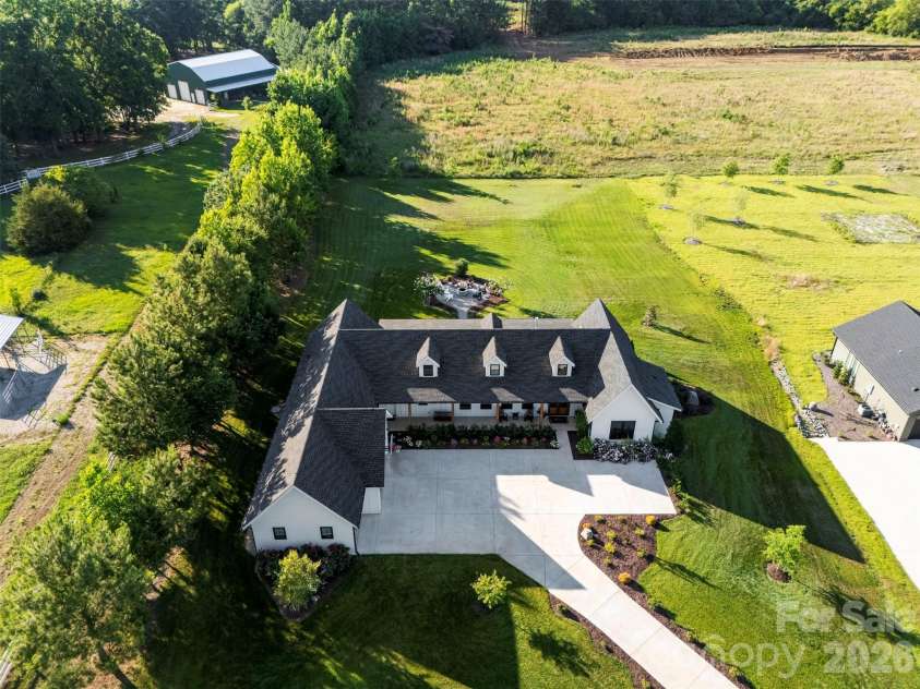 2378 Bridgewater Road, Rock Hill, SC 29730.  MLS# CAR4392805, YatesRealty ID 31632. 