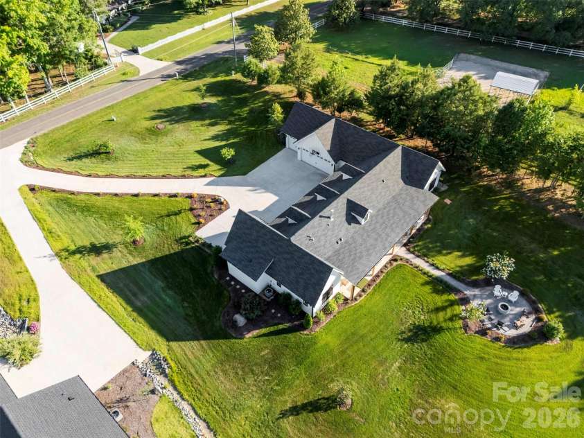 2378 Bridgewater Road, Rock Hill, SC 29730.  MLS# CAR4392805, YatesRealty ID 31632. 